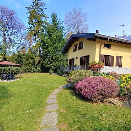 La Costa Holidays Apartment *